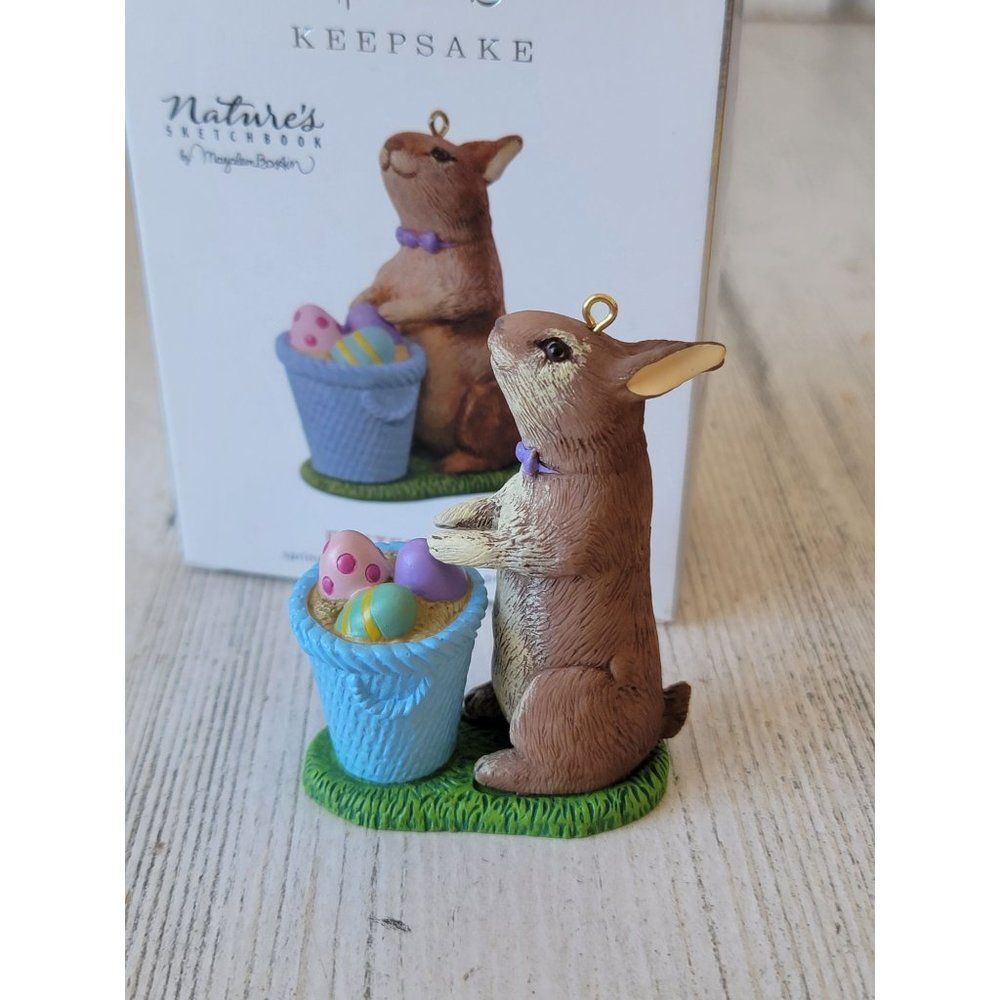 Hallmark nature Sketchbook Easter Bunny 2018 ornament Xmas